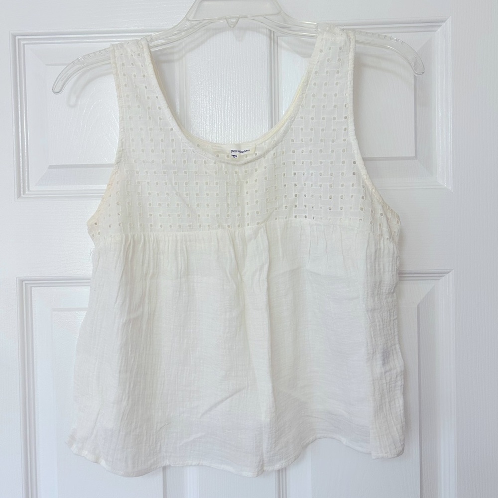 June and hudson cropped linen blouse, size medium